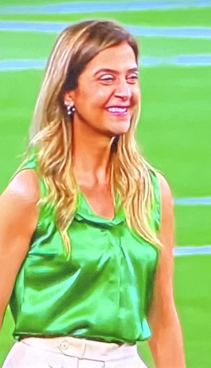 ContaAmorim's tweet photo. Avanti Paleixxxxxxtra !!
Vou chamar o Juninho pra vir levantar a taça com a genti .
#ForaOliverioJR
#ForaGamba https://t.co/ugOPU2oeOA