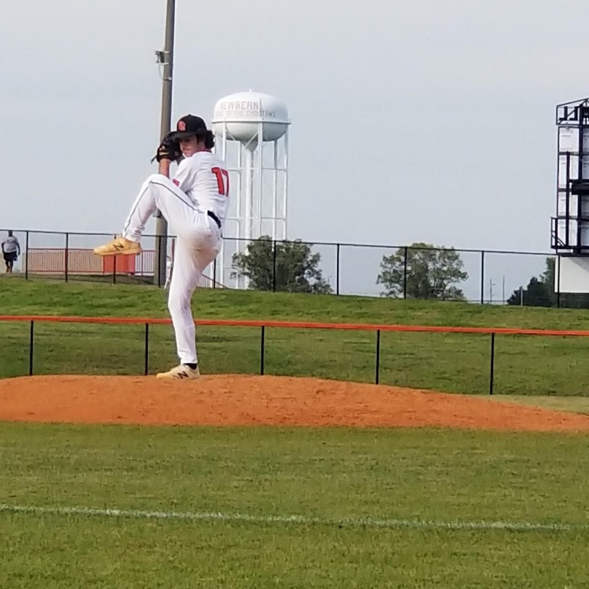 Scrimmage #2 and the first at home tomorrow!!
📍: Dyer County High School
⏱: 5 PM
🆚: McCracken Co. 

And a little senior spotlight for Brandon French!! 
Come out and support Choctaws Baseball tomorrow!!
#TheCounty #RoadtoTheBoro
