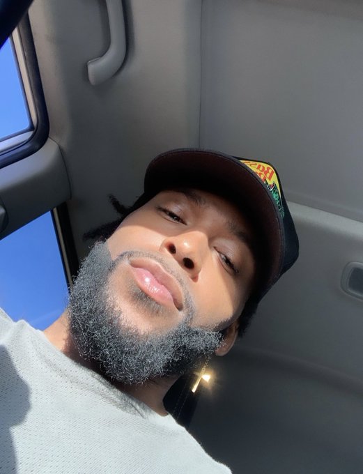 Watch 𝖇𝖆𝖇𝖞𝖙𝖗𝖆𝖉𝖊's leaked NSFW photo on TwXstars