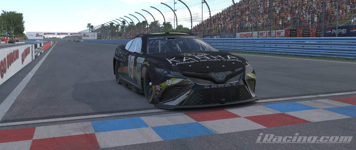 .<a href="/DavidTooker/">𝘿𝙖𝙫𝙞𝙙 𝙏𝙤𝙤𝙠𝙚𝙧 🚀</a> wins the <a href="/RDYBRK/">RDY BRK</a> at the Glen!

@C2Freight / <a href="/blueeggmktg/">Blue Egg</a> / <a href="/PHRCertified/">Powerhouse Recycling📱♻️💻</a> 

#iRacing #ThisIsElite