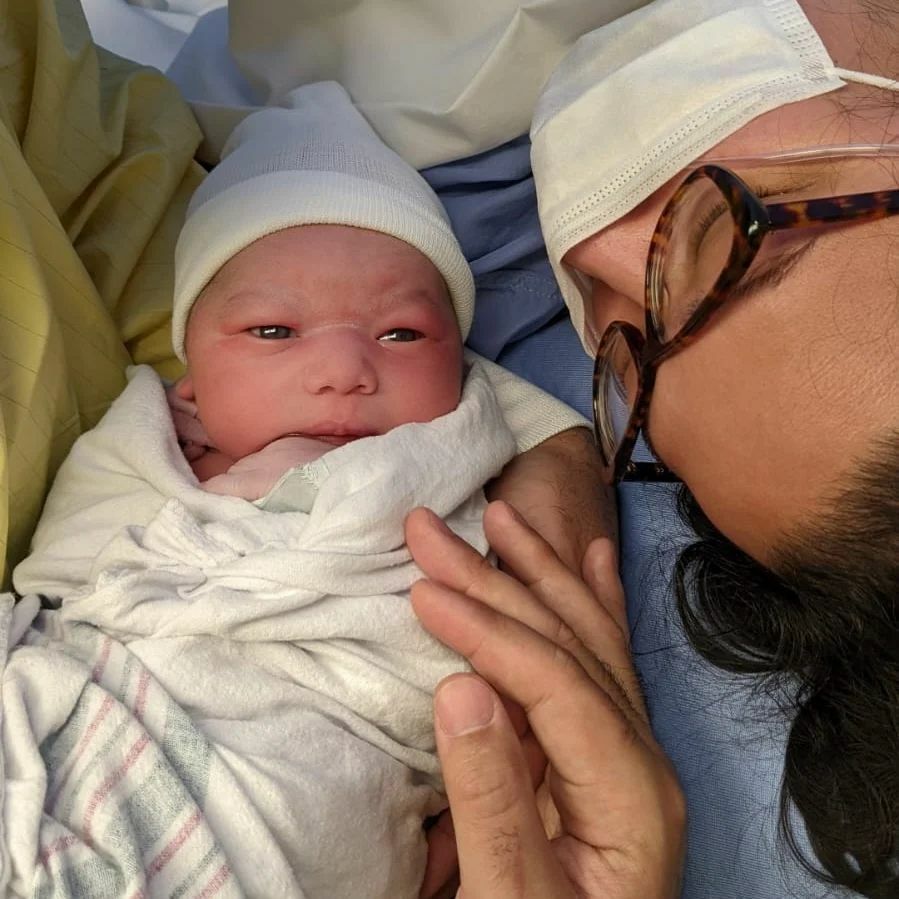 andreascottart's tweet photo. Eleven days late, but he finally made it!

Say hi to Dante Evander ❤️ https://t.co/ru5KjlCeTC https://t.co/kRMQnyuSNr