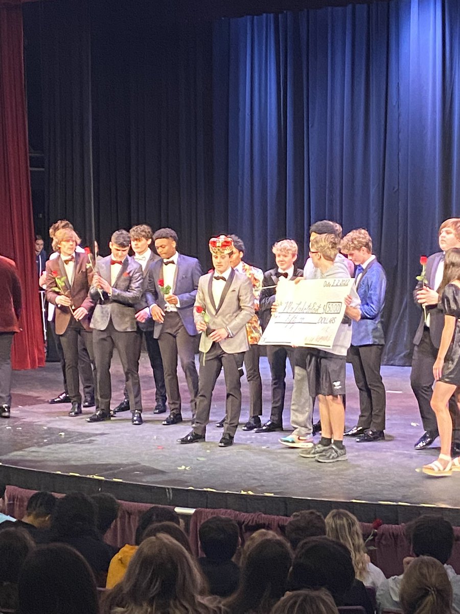 Jim Bodden (@jim_bodden19) on Twitter photo Congrats to all Mr. Lakota East contestants tonight. Fun to watch. GREAT crowd! Special thanks to <a href="/LakotaSpark/">Lakota Spark</a> <a href="/camhaberthier/">camhab</a> Maci and the 4 judges.
<a href="/LakotaDistrict/">LakotaLocalSchools</a> Congrats to all Mr. Lakota East contestants tonight. Fun to watch. GREAT crowd! Special thanks to <a href="/LakotaSpark/">Lakota Spark</a> <a href="/camhaberthier/">camhab</a> Maci and the 4 judges.
<a href="/LakotaDistrict/">LakotaLocalSchools</a>