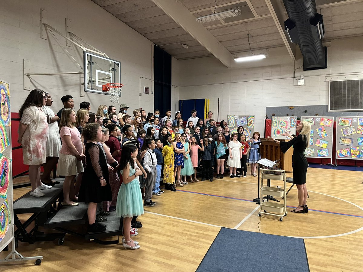 Gracemor Elementary Lions tweet media