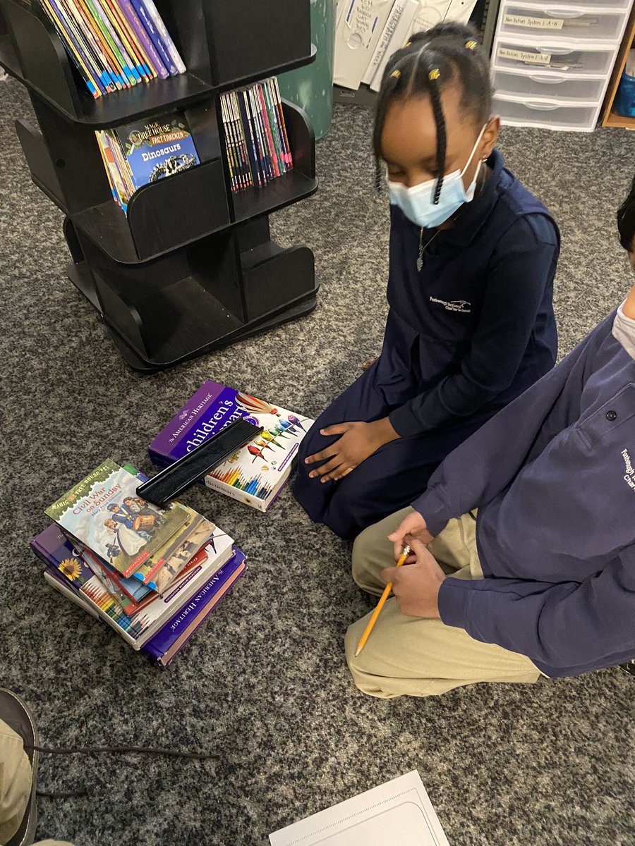 MsBTeaches3's tweet photo. Earlier this week the Spartans started a unit on force and motion. We opened our unit with an experiment that allowed scholars to discover how potential energy is converted to kinetic energy. https://t.co/sn7GnCtpzt