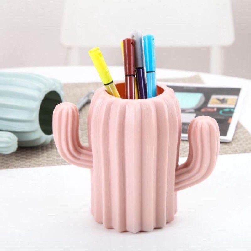artbyjadmerc's tweet photo. Creative Cactus Desktop Organizer Pen Holder
₱52
SHOPEE LINK: https://t.co/PNQWaxO7nV https://t.co/NSfkf8mvRk