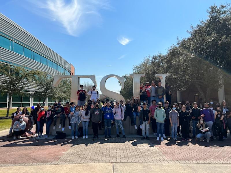 KMSAVID's tweet photo. Today, C. E. King Middle School's 8th grade AVID students had the privilege of touring Texas Southern University - one of the 9 HBCUs in Texas. @KMS_Panthers @AVID4College @SheldonECHS_ @SheldonISD @KMSPantherSTEM https://t.co/qDJrkC7c2H