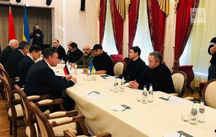 План мирных переговоров. Переговоры в белоруссии мединский с украиной. Российские переговоры. План переговоров. Переговорщик мем.