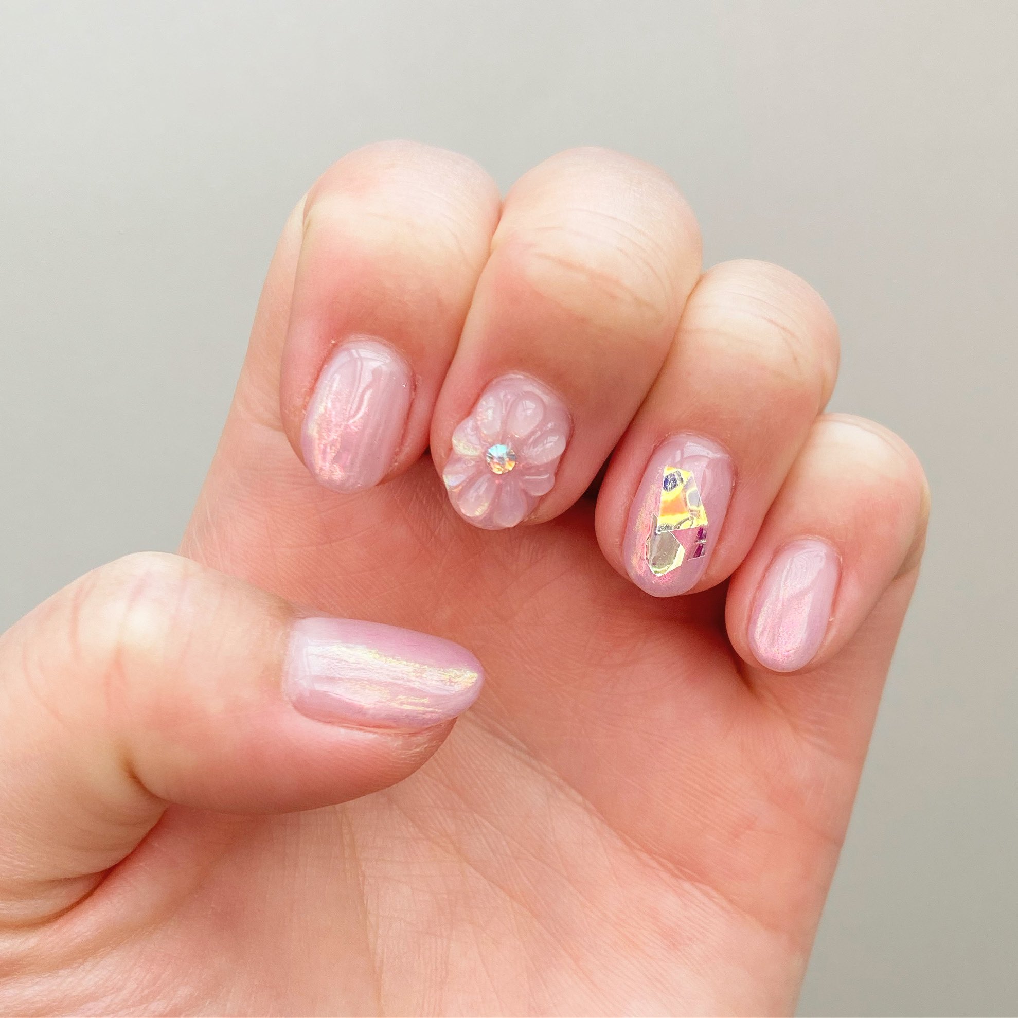 小鳥遊ふみ More あ カワイイのになりました Newネイル 春ネイル ひなまつり 花ネイル Nail ジェルネイル ピンクネイル オーロラネイル T Co Dqau2ydxun Twitter