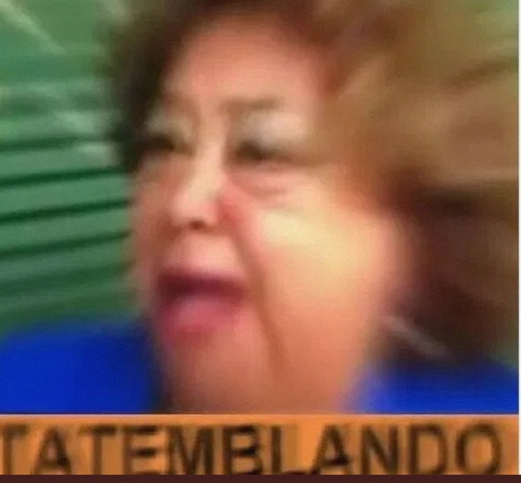 pau_hwa's tweet image. Siempre que tiembla me viene a la mente esta señora 
#temblor #sismo