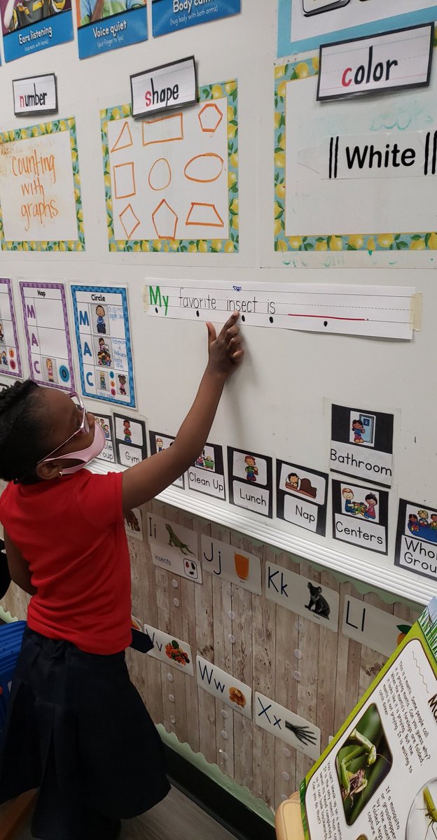AhlheimAshley's tweet photo. From whole group sentence frames to small group writing. Building off of their art from yesterday tying all the pieces together. So proud of my  stars. @DobiePKSchool #RISDPrek https://t.co/QUOcO4ZFho