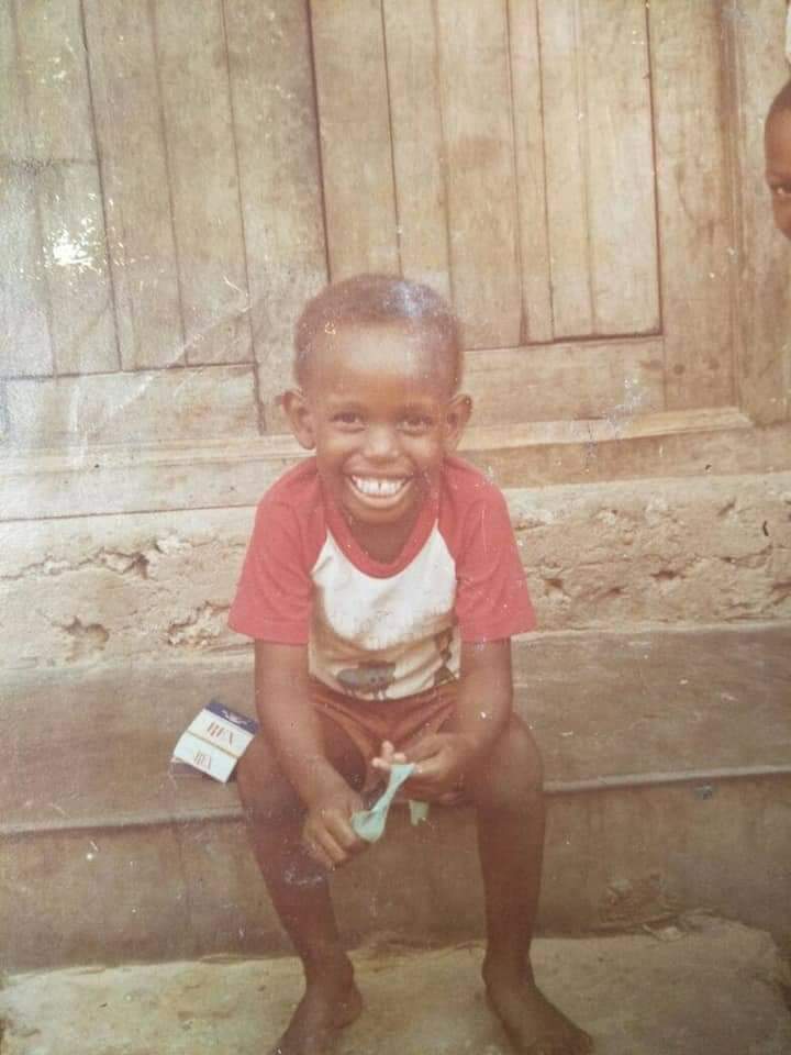 MikeSonko's tweet image. Despite my tribuIations I  deserve to be happy like any other Kenyan. Today is my birthday and I just want to thank God for adding another year to my life. I shall ever be grateful to you, God.