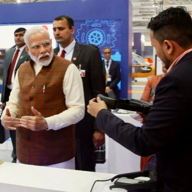 ajnalens's tweet photo. Here’s a little #Throwback of #DefExpo2020. It’s been an extraordinary journey. AjnaLens is devoted to develop and innovate under the #MakeInIndia initiative to strengthen our defence with all our might.
All eyes on #DefExpo2022 now!
Visit us from 10th-14th March 2022. https://t.co/AERUvUL5RF