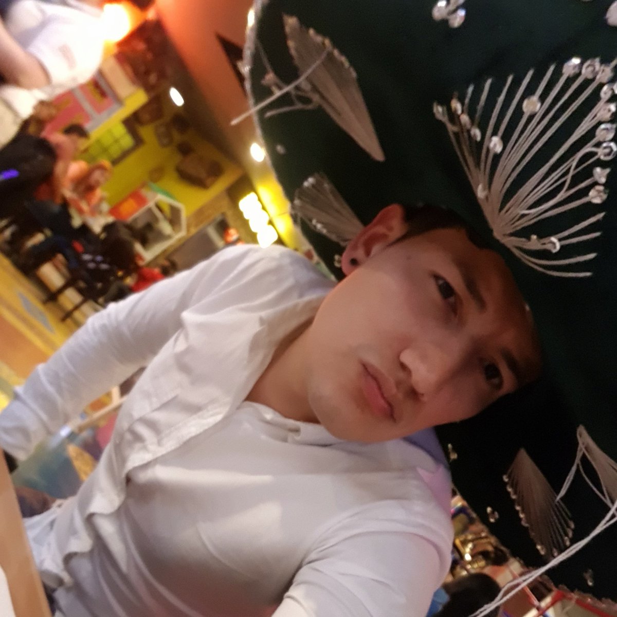 alonfive's tweet image. #NuevaFotoDePerfil