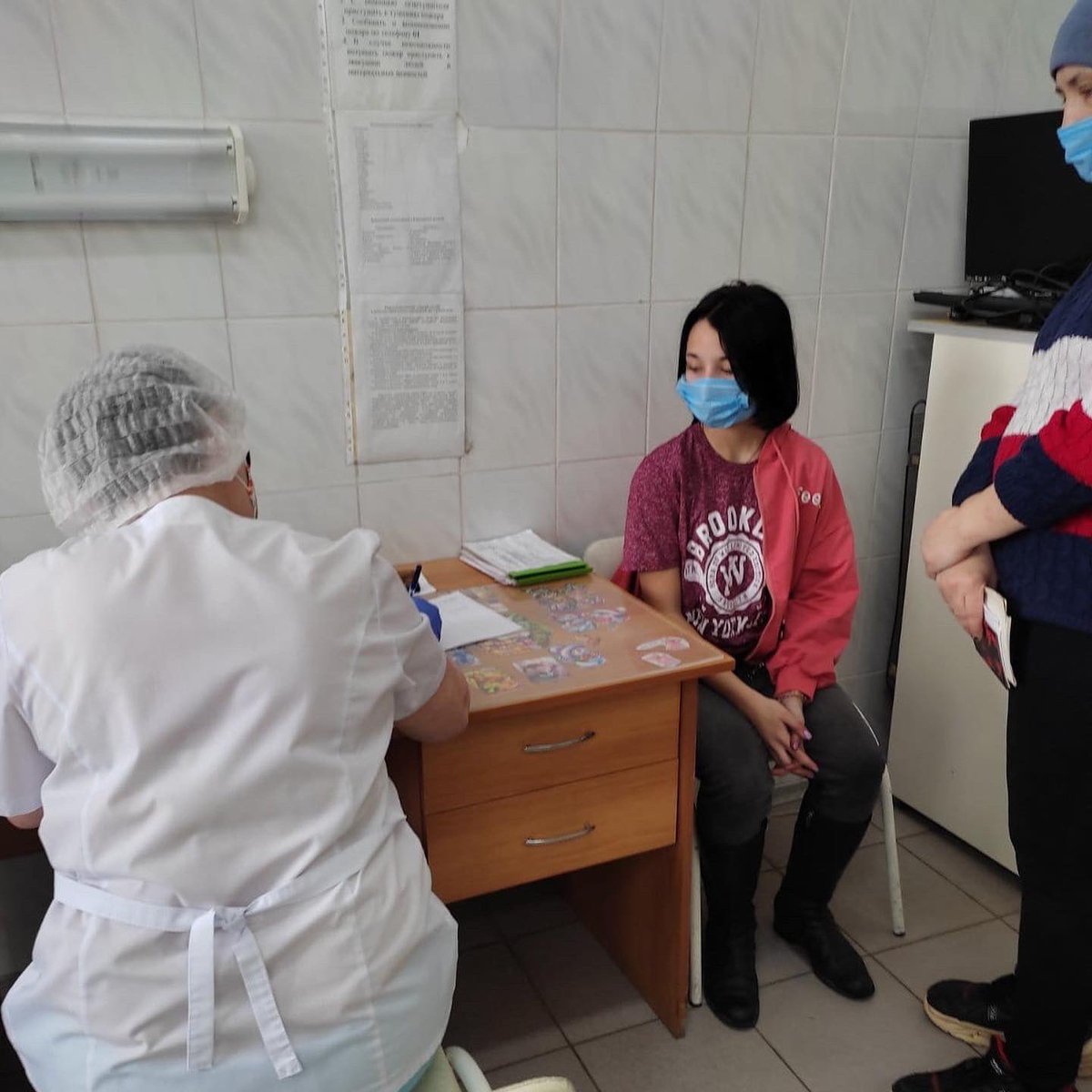 SyzranSGP's tweet photo. Вакцинация подростков с 12 до 17 лет продолжается

https://t.co/v5FQPvjuhB https://t.co/PXRW6GKjr6