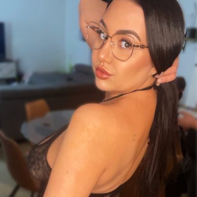 #NouvellePhotoDeProfil https://t.co/HhGs7BAjJX<a href="/tag/nouvellephotodeprofil"class="tags">#NouvellePhotoDeProfil</a>