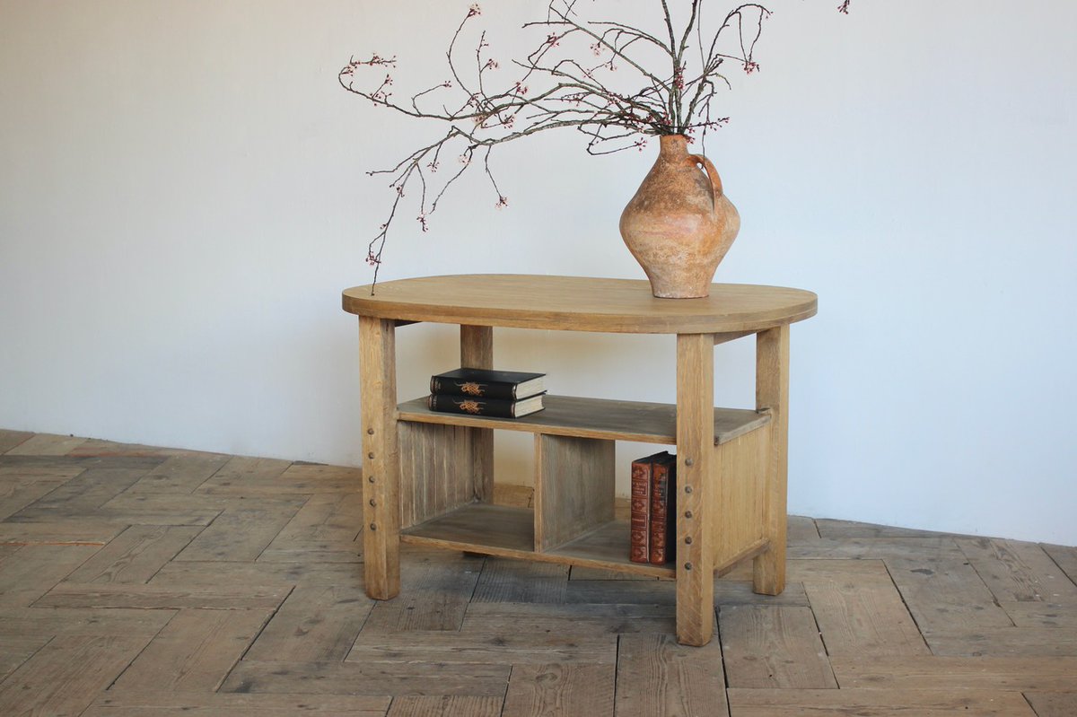 BrownriggUK's tweet image. American Arts and Crafts centre / library table in Bleached Oak

bit.ly/3vwmsY5

#centretable #librarytable #antiquetable #antiquecentretable #oaktable