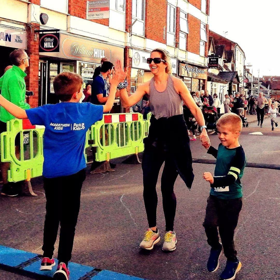 raceways_events's tweet image. Alcester Summer 10K isn’t just for the adults!

We are counting down the months now until the Alcester 10k where @marathonkids_uk will be hosting the fun run for kids and their families. 

Register now👉 buff.ly/3pmTl5z
#kidsrunning #charity #running