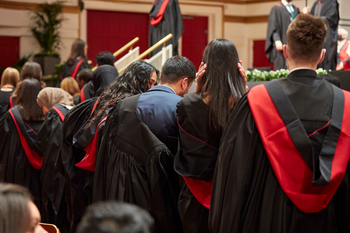 📢 Calling <a href="/LeicesterAlumni/">University of Leicester Alumni</a>!

If you are a part of the Class of 2020 &amp; 2021 cohorts whose ceremony was postponed due to COVID-19, and haven’t already told us that you want to attend a graduation ceremony in July, please contact us at graduation@le.ac.uk as soon as possible.  🎓