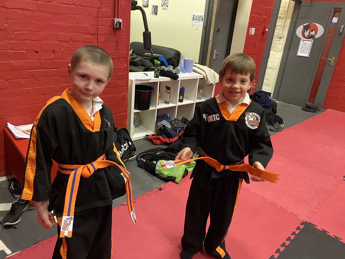 MariaUKTC's tweet photo. L and R from @BowhousePS showing off their new belts from Sundays grading. Both boys are doing amazing.  #uktc #activetigers #taekwondo #martialarts #uktcgradingsuccess #falkirksports https://t.co/pokq3k9ZDA