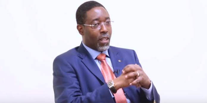 i243news's tweet photo. RDC : Révision constitutionnelle, @Franciskalombos s’en prend à André Mbata
https://t.co/MW2StLy4Nr https://t.co/IvSYGkXY61