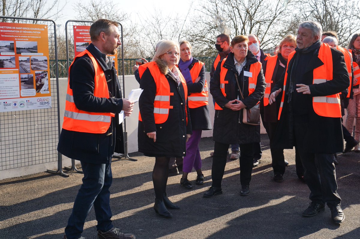 GrandReims's tweet image. La #déchetterie de Saint-Brice-Courcelles a #rouvert ses portes ! D’importants travaux, ont été engagés par le #GrandReims pour améliorer les #conditions d’accès des usagers, mais également pour accroître la #valorisation des déchets en facilitant le geste de #tri des habitants.