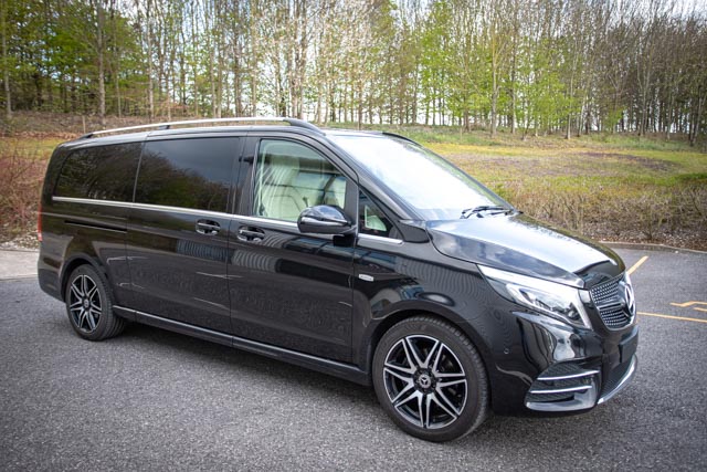 Senzati Jet Class in Obsidian Black finished with Silk Beige and Ivory Interior! #senzati #jetclass #jetspec #luxurymercedes #luxurymercedesbenz #luxuryvehicle #luxuryvehicles #mercedes #benz #vclass #vclassconversion #mercedesbenz