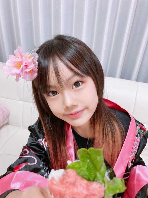 Twitterのコスプレ画像24