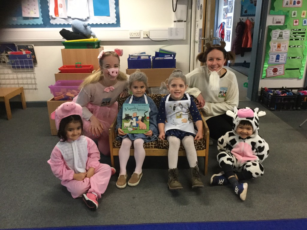 Our classroom is a squash and a squeeze today! #worldbookday #EYFS #primaryschool #welovebooks #asquashandasqueeze 📚🐮🐐🐷👵