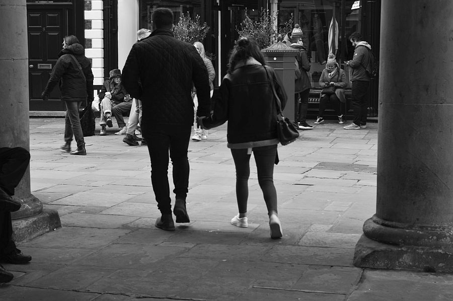 LachlanMain's tweet photo. SHREWSBURY.
Underneath the arches.
#SHREWSBURY #Shropshire #OldMarketHall #streetphotography #blackandwhitephoto https://t.co/v8DQRg6hiC