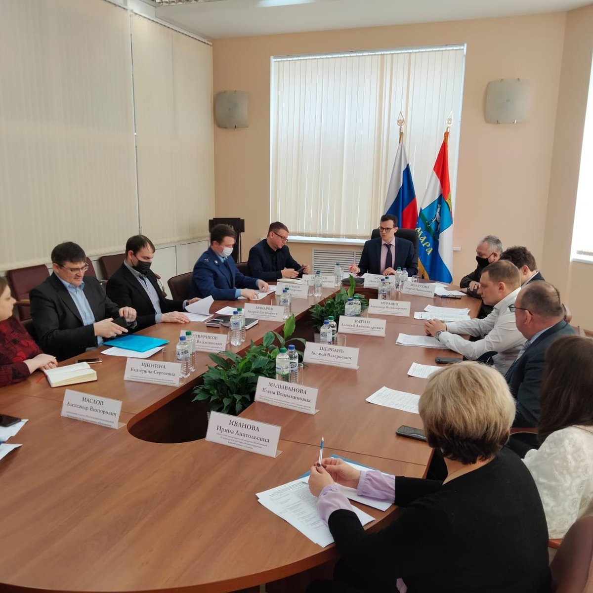 В Департаменте образования состоялся "круглый стол" с руководителями муниципальных образовательных учреждений и с представителями заинтересованных ведомств на тему: профилактика употребления психоактивных веществ в муниципальных образовательных учреждениях г.о. Самара