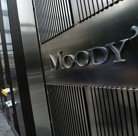 Status6_romania's tweet photo. # Moody's a retrogradat #Rusia cu șase trepte la „B3”, fiind posibile noi retrogradări

Moody's a atribuit poziției lui #Putin și a guvernului său sancțiunilor dure, precum și „puterii instituționale” slabe a Rusiei. https://t.co/kmiVyajdIA