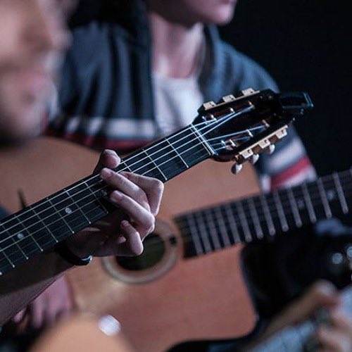 EMMCACentreArts's tweet photo. 🔝L'Hospitalet és la primera ciutat a oferir en un centre públic els ensenyaments de grau professional en jazz i música moderna. #grauprofessional #jazzmanouche #poprock #EMMCA https://t.co/u9QLEa62do