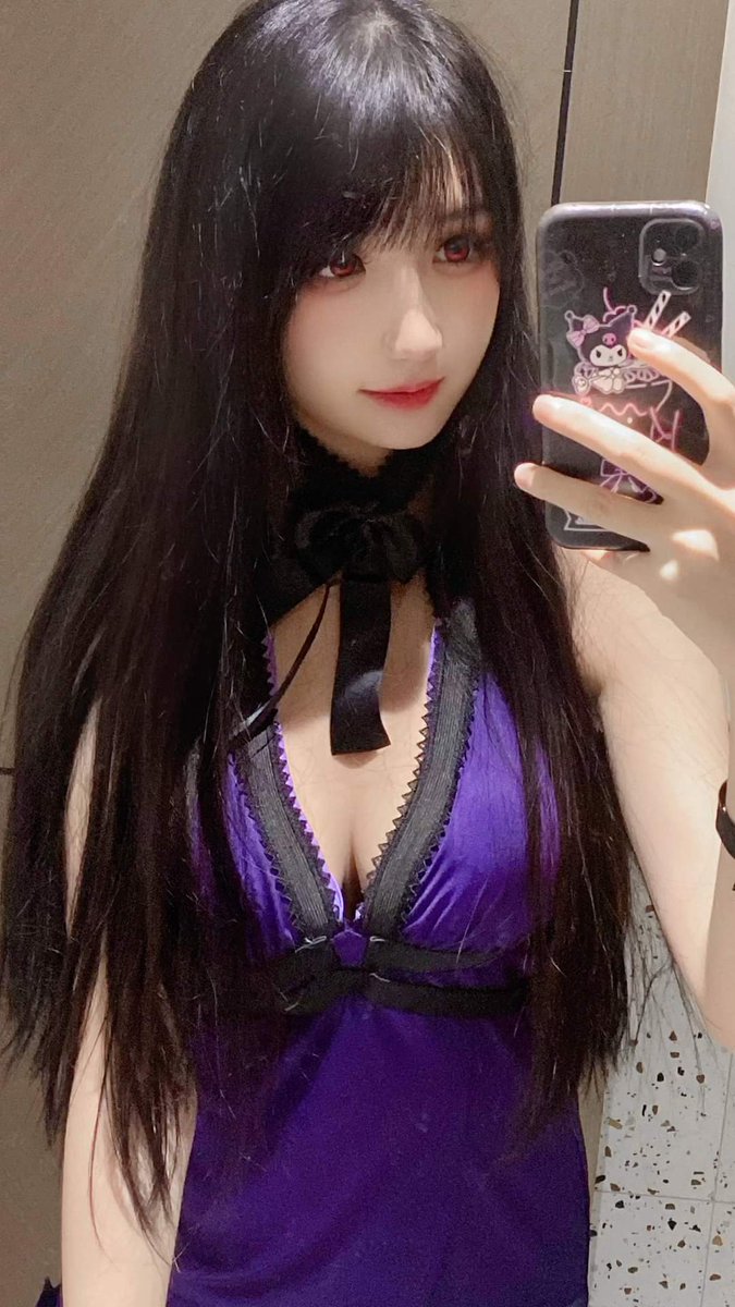 zcsb666's tweet photo. 有人要意淫Tifa吗😏
#射屏 #意淫 #cosplay https://t.co/nU2bC0wltq