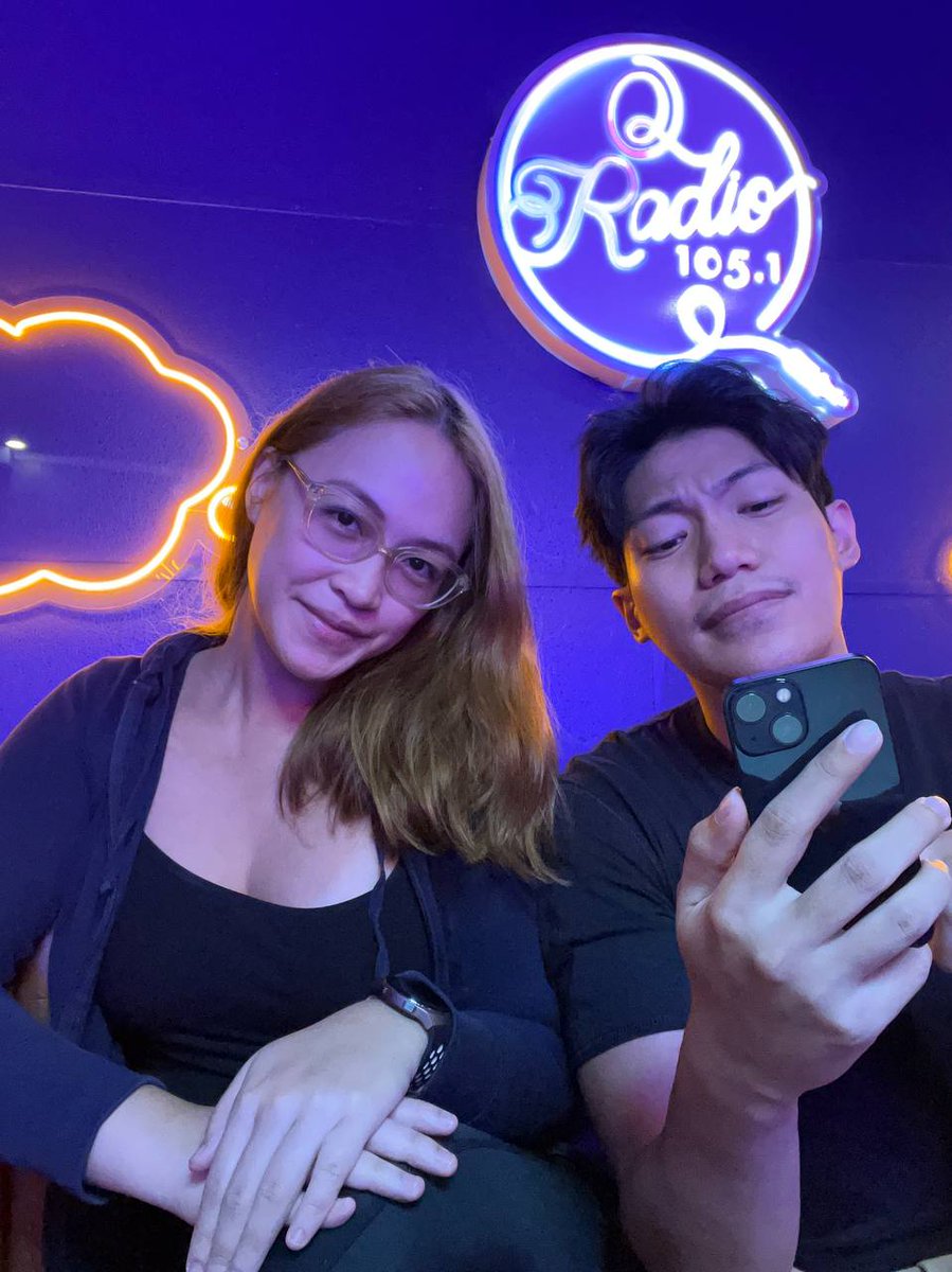 qradio105fm's tweet photo. Allow the #QRushHour to quench your thirst this Thursday with some fun talk and good music!
Today's #PiqASide: Would you rather live in a world that is WITH or WITHOUT social media?
Playing #enumerate later from 5pm to 6pm! Fight against DJ Mike for a chance to win PHP 200! https://t.co/izoyTTxMRM