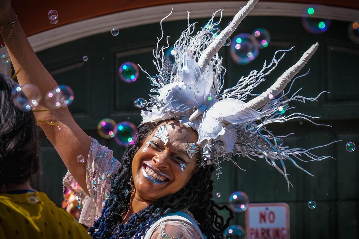 magicvagabonds's tweet photo. Here’s a few shots from over Mardi Gras. All photos are mine. #neworleans #nola #MardiGras #MardiGras2022 #ArtistOnTwitter #photography #photooftheday #travelphotography https://t.co/GXmD9LS7ad