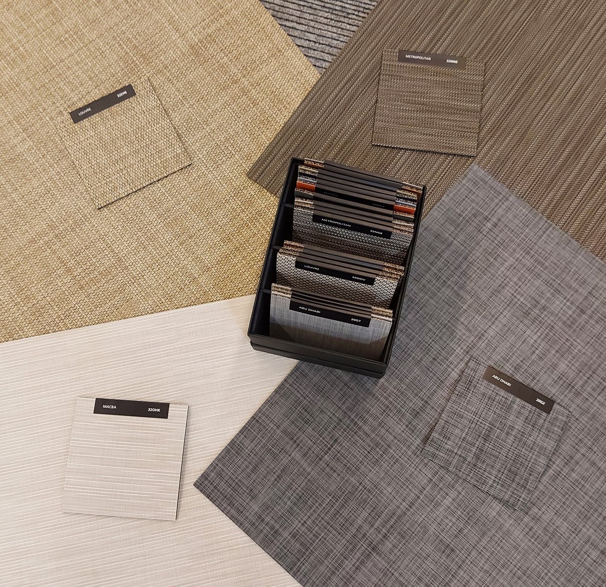 Hoy viajamos a Alemania 🇩🇪. Seguimos abriendo mercado en un país que en el 2016 nos galardonó con el @reddotdesignaward y en 2018 con el @germandesign 
.
corktex.com
#corkfloor #flooring #flooringdesign #cork #floor #rubber #design #sustainable  #wovenvinylflooring