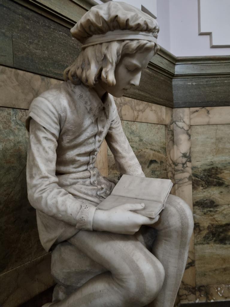 Hull England #WorldBookDay