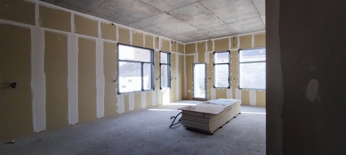 - La future école Sacré Coeur a reçu la visite des étudiants du BTS SCBH de l'ESB  🪵📐#écolesupérieuredubois #architecture #constructionbois #visite #chantier