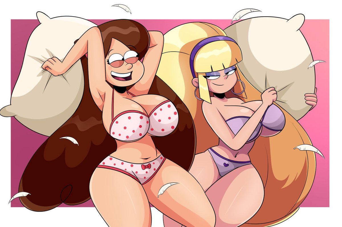 Pillow fight with me and Mabel ?