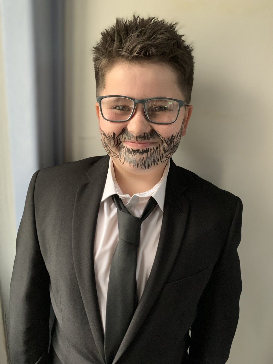 SalisburyFCW's tweet photo. @GMB My Aaron as David Baddiel who he admires. Last dress up for Aaron as he’s now near the end of year 6. #DavidBaddiel https://t.co/HQ2k53wEGF