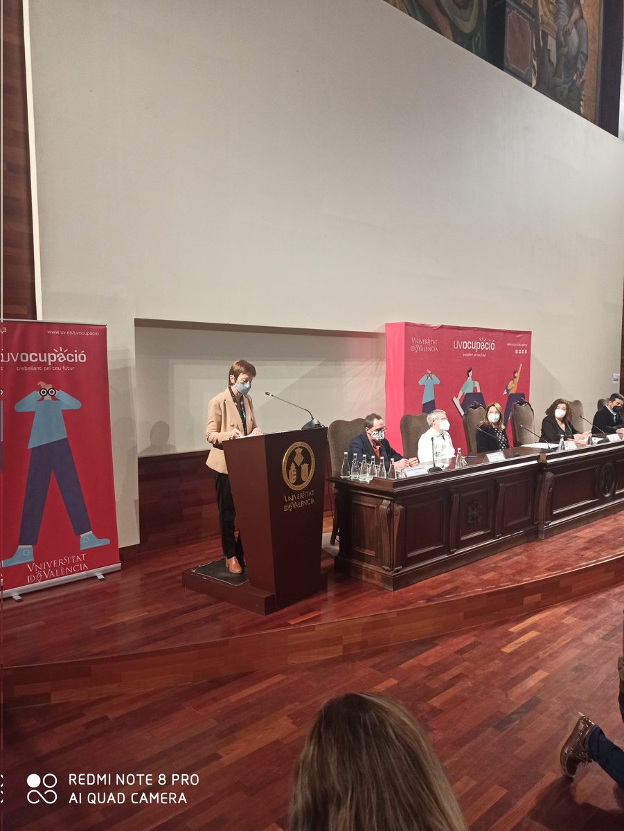 MBallestar's tweet photo. Comienza el Forum... @ToniMarsab @carlos_saus @elechover @casal_carmen @UVocupacio https://t.co/hhqWiNbm02