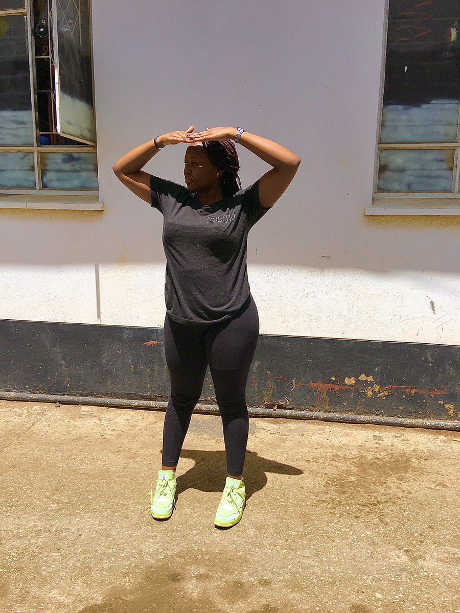 caramelwasu's tweet photo. @KeletsoMss @trostky98 Leggings thread🍃 https://t.co/Ytr3tJPZWe