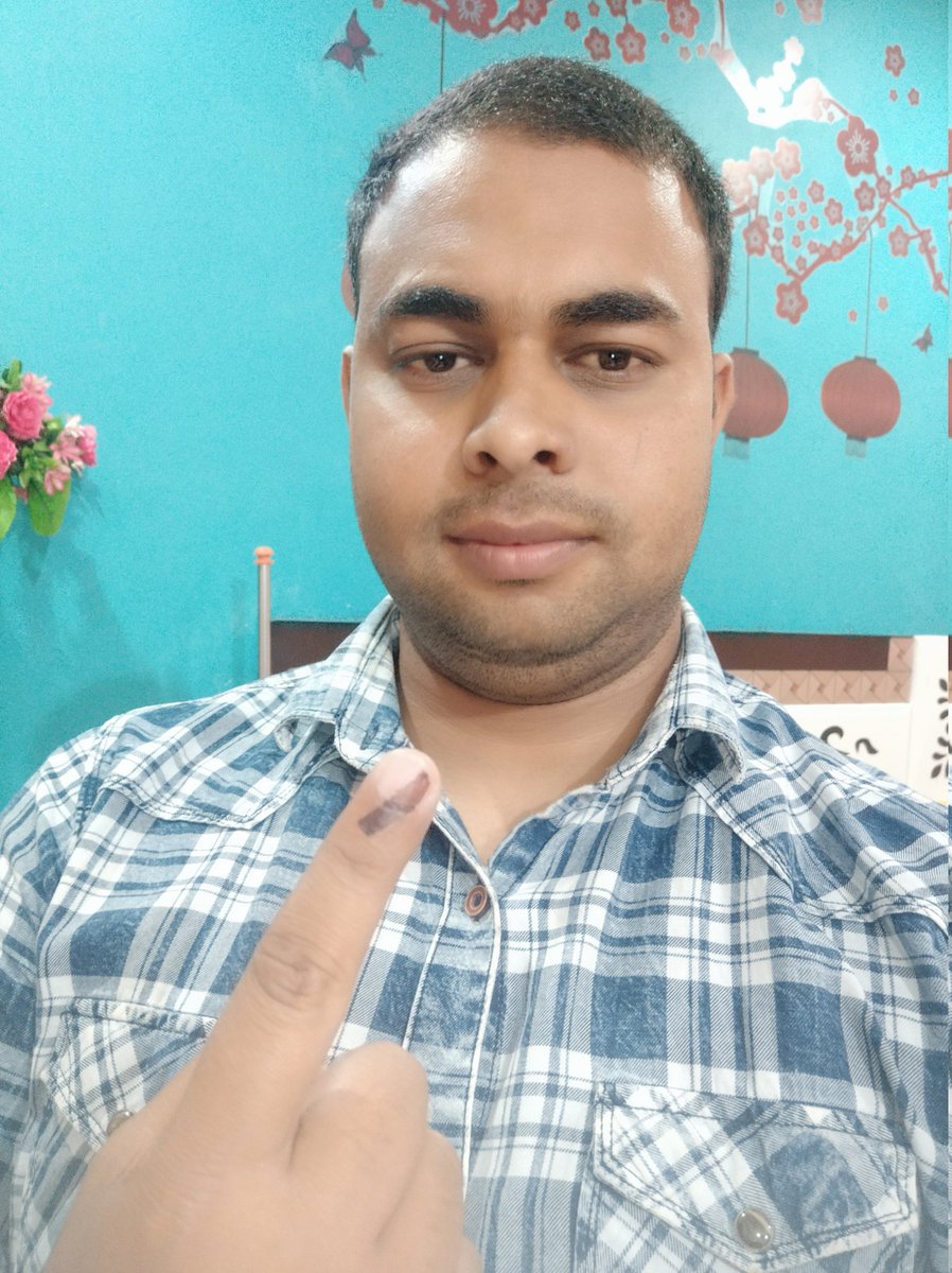 मैं रोटी कपड़ा और मकान, रोजगार, शिक्षा, स्वस्थ्य,सुरक्षा, महंगाई, बेरोजगारी, आवारा पशुओ से कृषि सुरक्षा आदि मुद्दों पर वोट दिया है। मेरा वोट बदलाव के लिए, और आपका?