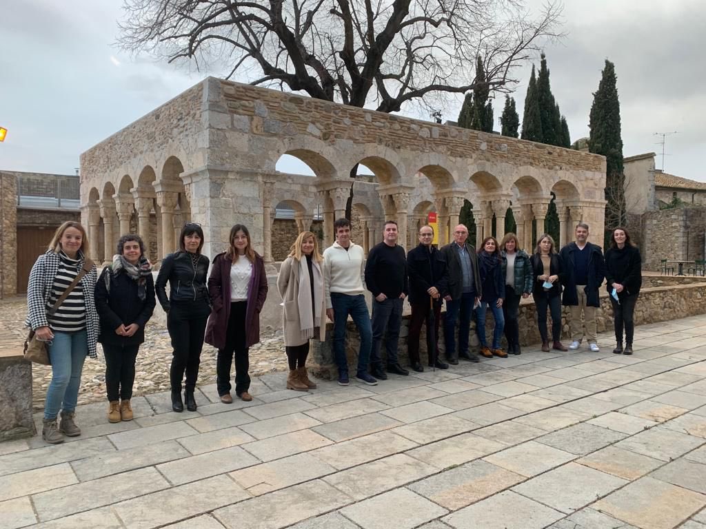 insperalada's tweet image. Primer líder-café en Peralada con una buena representación de líderes educativos. Analizamos los factores que afectan al bienestar de la comunidad educativa y exponemos acciones que lo pueden mejorar #liderazgoparaelAprendizaje #arainsperalada @educaixa @ajperalada