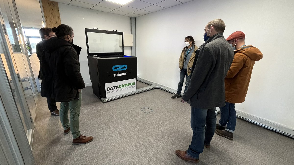 Immersion de l’équipe SI de l’<a href="/Ih2ef/">IH2EF</a> chez <a href="/DatacampusFR/">Datacampus</a> qui nous présente son datacenter immergé et durable.