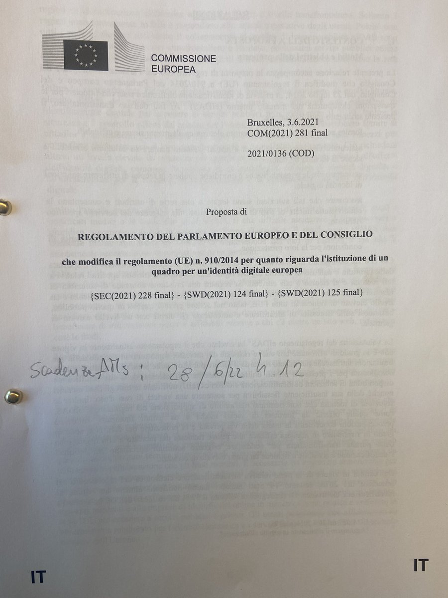 ladyonorato's tweet photo. Mentre tutti guardano alla guerra in Ucraina, in UE parte l’iter legislativo sull’identità digitale europea. Fissato termine di scadenza per gli emendamenti al 28.06. Chi mi segue sa di cosa si tratta. https://t.co/Tv1B2pHymv