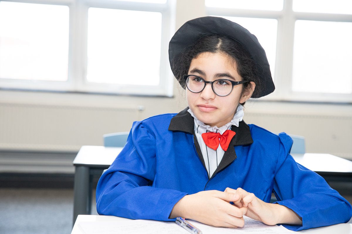 HABermondsey's tweet photo. Happy #WorldBookDay 2022! #ProudToBeHAB #CompassionAmbitionRespect https://t.co/UfpeyUSGwF