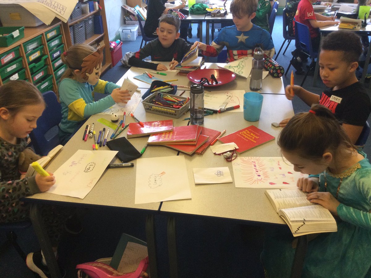 St_Wilfrids_4B's tweet photo. We have been super ‘Synonym Searchers’ this morning. #newvocabulary #wowwords #creativewriters #thesauruswork https://t.co/FlJG6U1pfJ