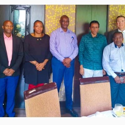 ASA_KILIMO's tweet photo. ASA KAZI INAENDELEA.
MAAGIZO.

Waziri wa Kilimo Mhe.Hussein Bashe ameziagiza Taasisi za TARI,ASA na Kampuni ya Syngementa kufanya utafiti wa maeneo ya  Uzalishaji wa Mbegu za Mpunga, Alizeti,Ngano,Soya na Cocoa. https://t.co/hZ2oldZmnF