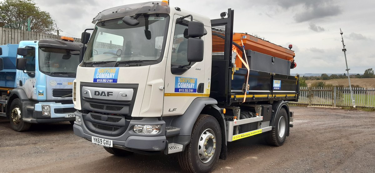 TheGrittingCo's tweet photo. Opportunity to join the UK’s largest private winter gritting and maintenance company as an HGV technician.

Apply to Ground Control ➡️ https://t.co/C1USW2uvV6

#hiring #HGV #opportunity #groundcontrol #mechanic #Leeds https://t.co/ubGDv6FODk